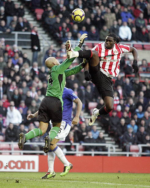 强调团队合 强调团队合