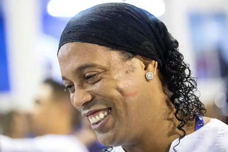 的舞台上 的舞台上